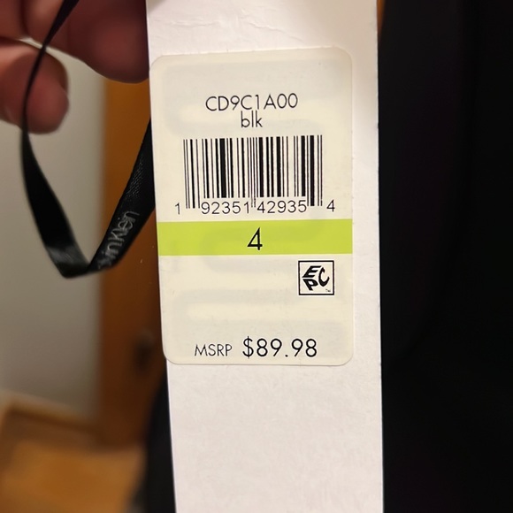 Calvin Klein ladies sleeveless black dress - Picture 7 of 8